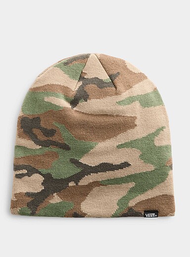 Cuffless pattern beanie