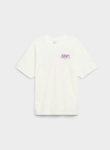 Le t-shirt rose barbel&eacute;e