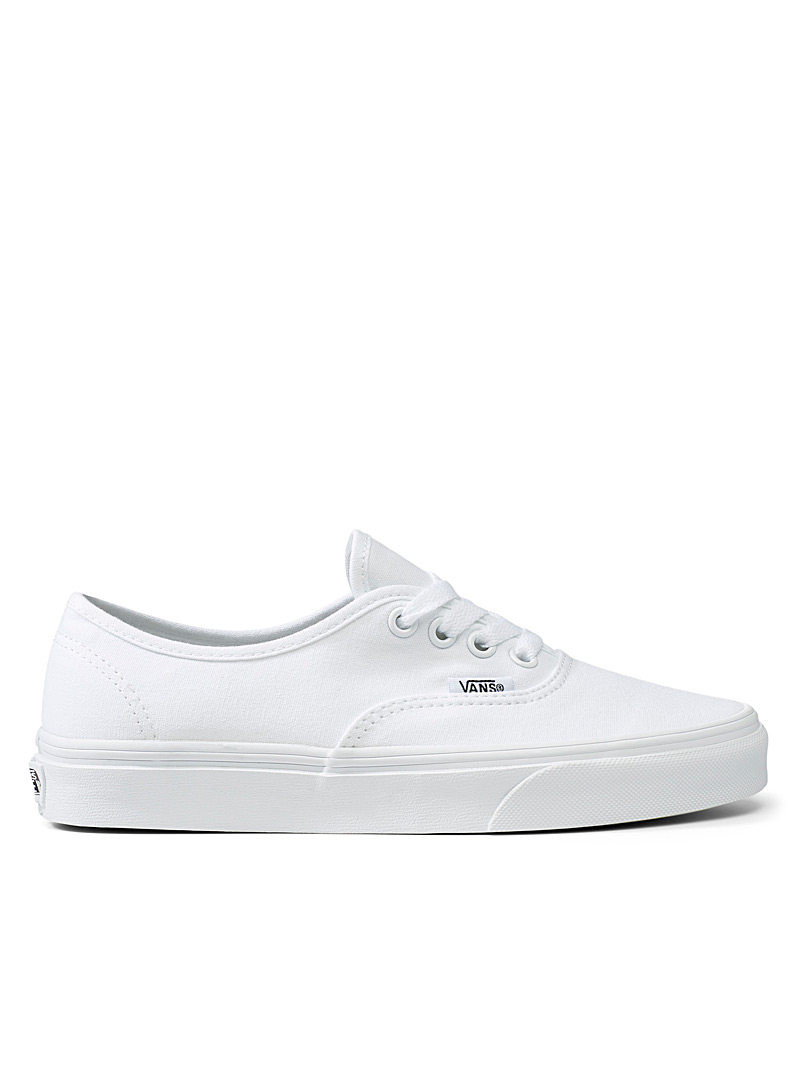 vans white running shoes