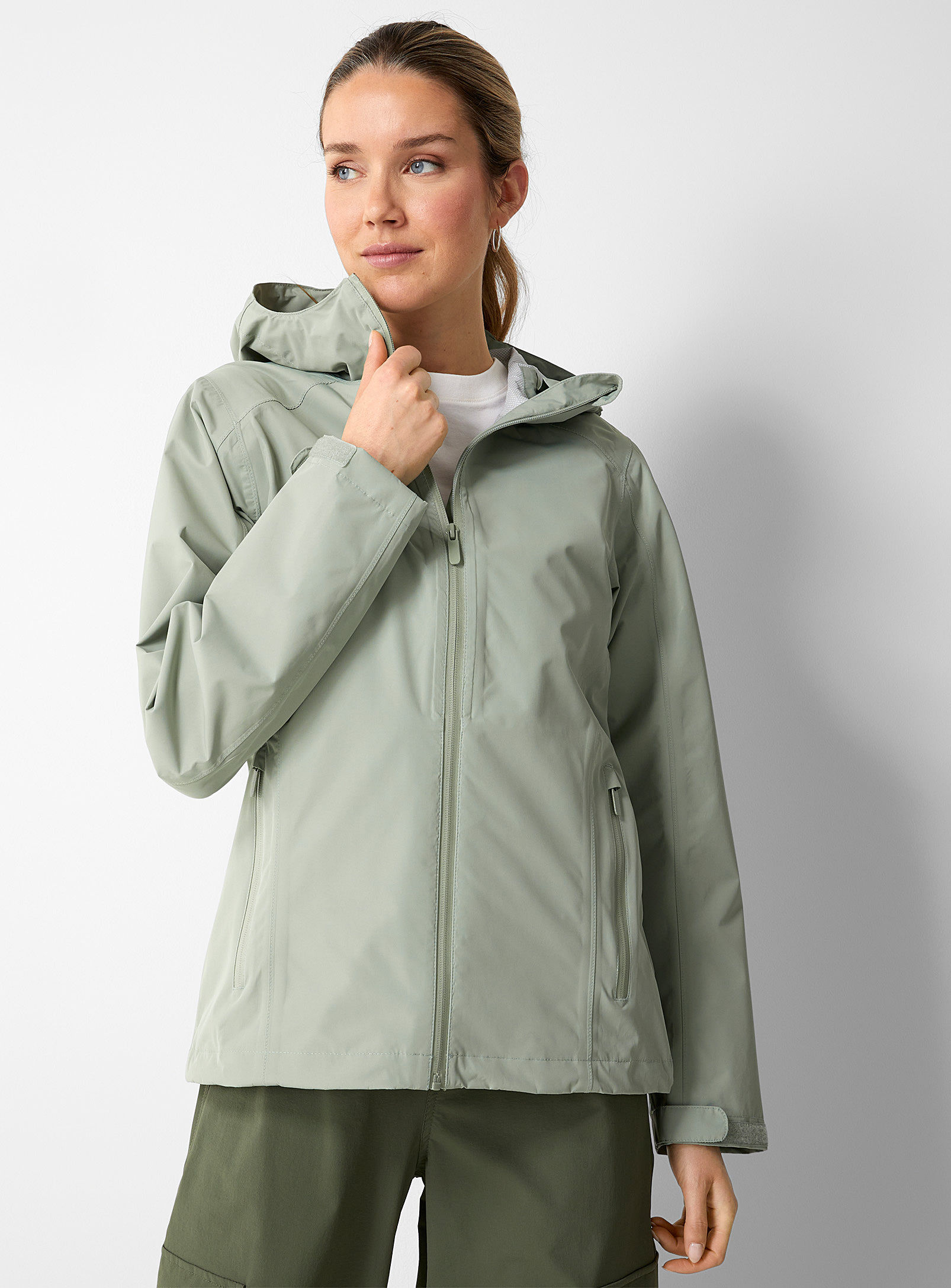 I.fiv5 Hooded Waterproof And Breathable Shell Jacket In Green