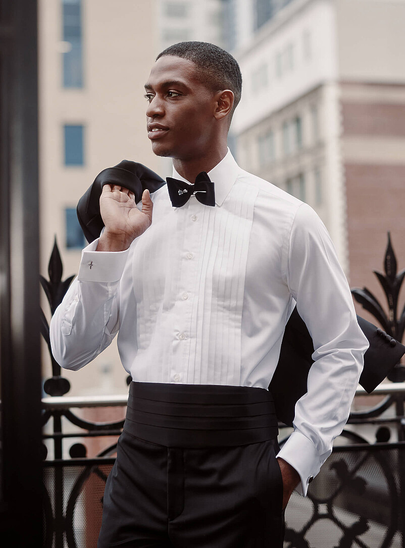 Vertical pleat tuxedo shirt Modern fit product image (primary)