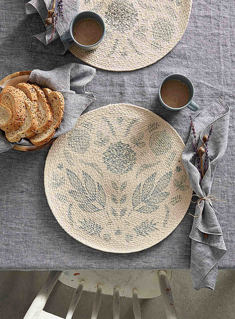 Danica Patterned Ecru Laurel forest braided placemat
