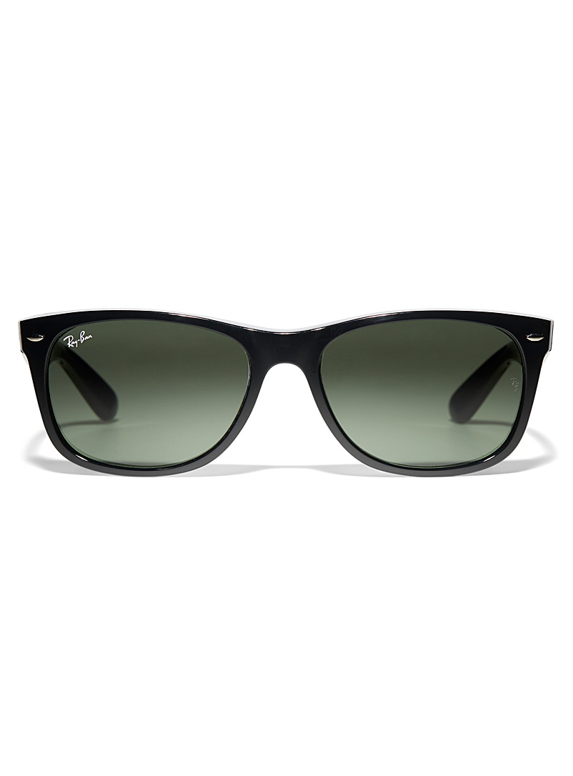 Ray-Ban: Les lunettes de soleil rectangulaires New Wayfarer Argent pour homme