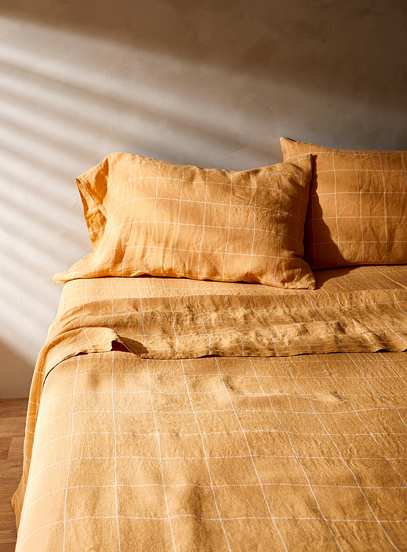 Simons Maison Honey Windowpane pure linen sheet set Fits mattresses up to 16 in