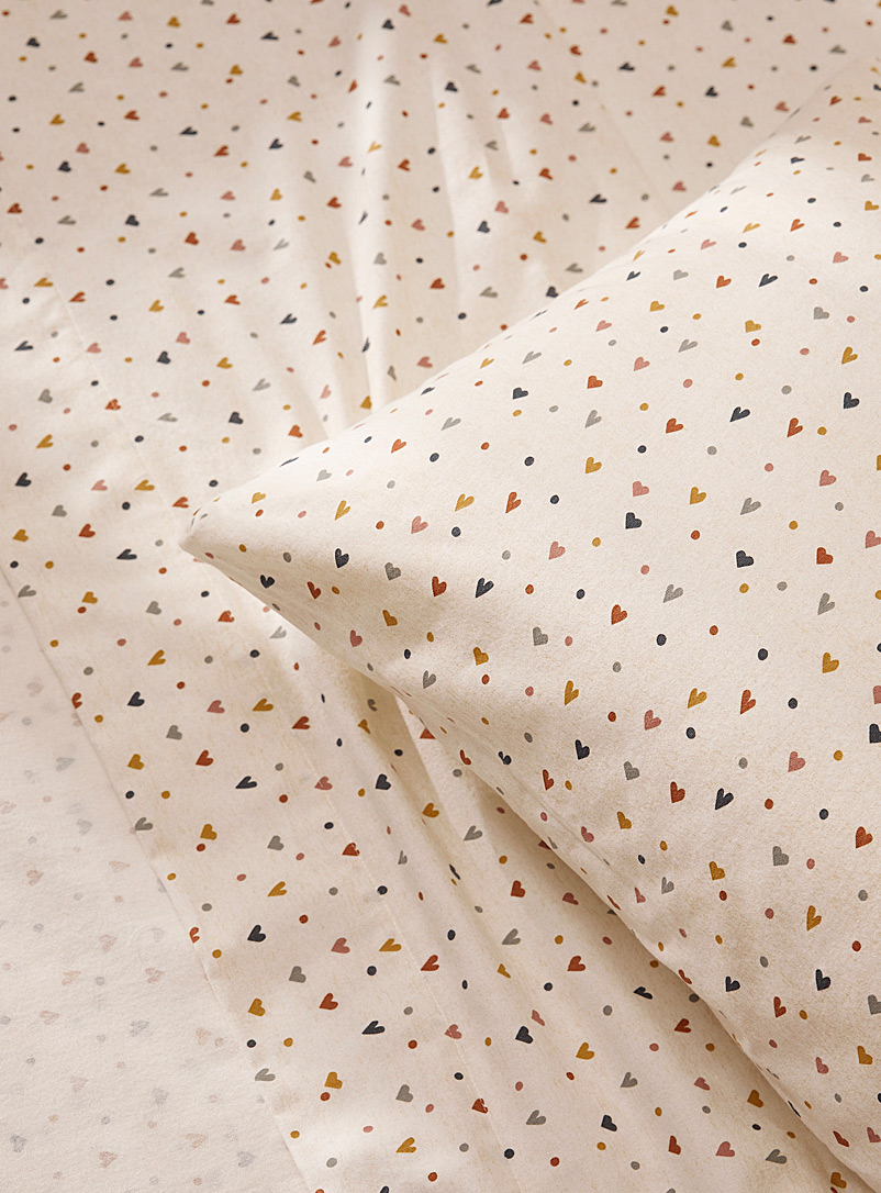 Simons Maison Assorted Hearts and polka dots flannel sheet 155 GSM Fits mattresses up to 15 in