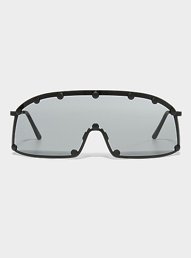 Shielding sunglasses