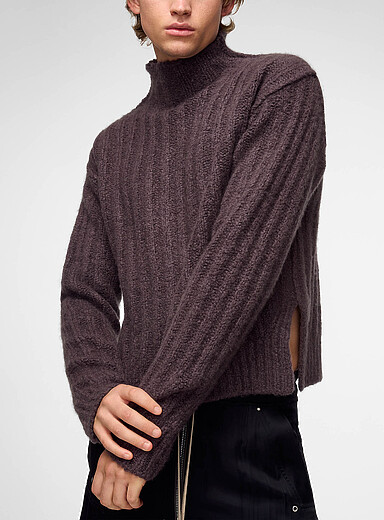 Rick Owens: Le chandail cachemire c&ocirc;tel&eacute; col montant Charbon pour homme
