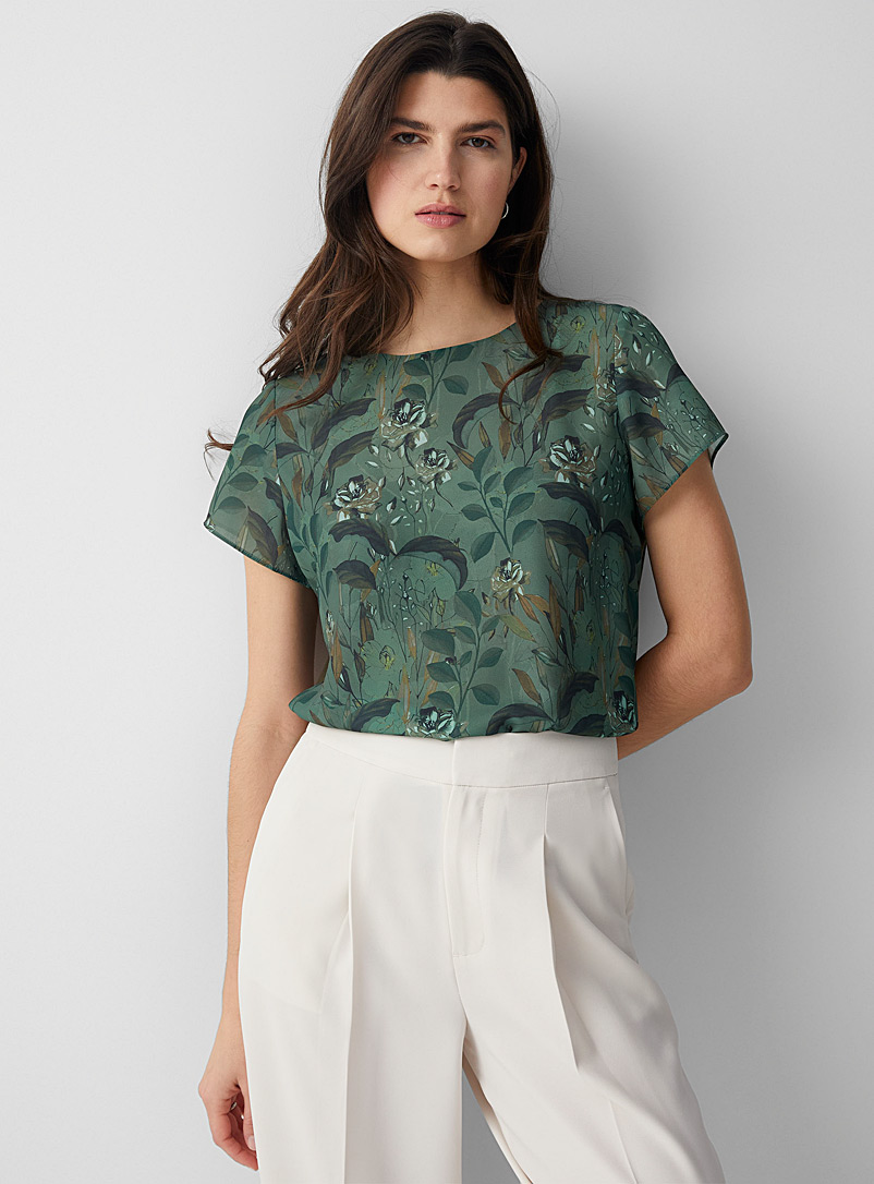 Contemporaine Green Silky front print tee for women