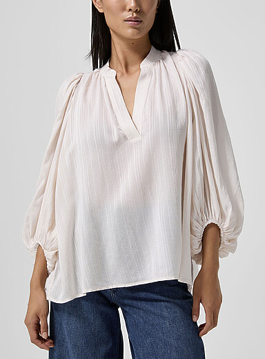 Vanessa Bruno: La blouse Bell &agrave; manches fronc&eacute;es et fines rayures Ivoire - Beige cr&egrave;me pour femme