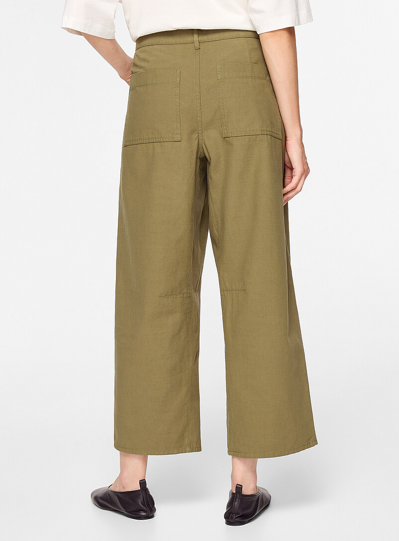 Cropped barrel-leg cargo pant product image 3