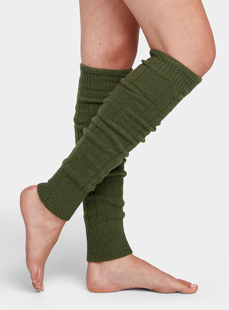 Simons Mossy Green Wide-ribbed legwarmers for women