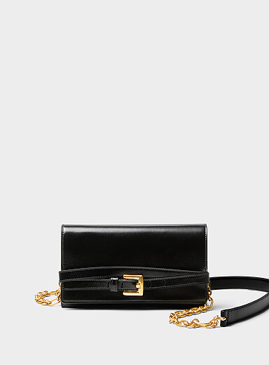 Shuffle strapped leather wallet