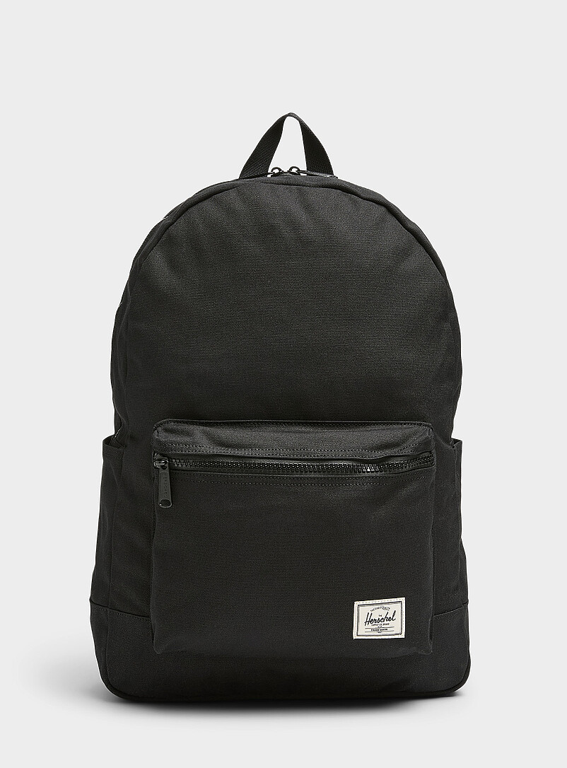 herschel backpack sal Retreat A sternum strap is also compatible for added support Herschel Pop Quiz Navy Backpack