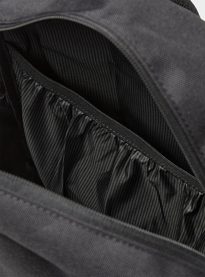 Wesbrook minimalist backpack product image 3