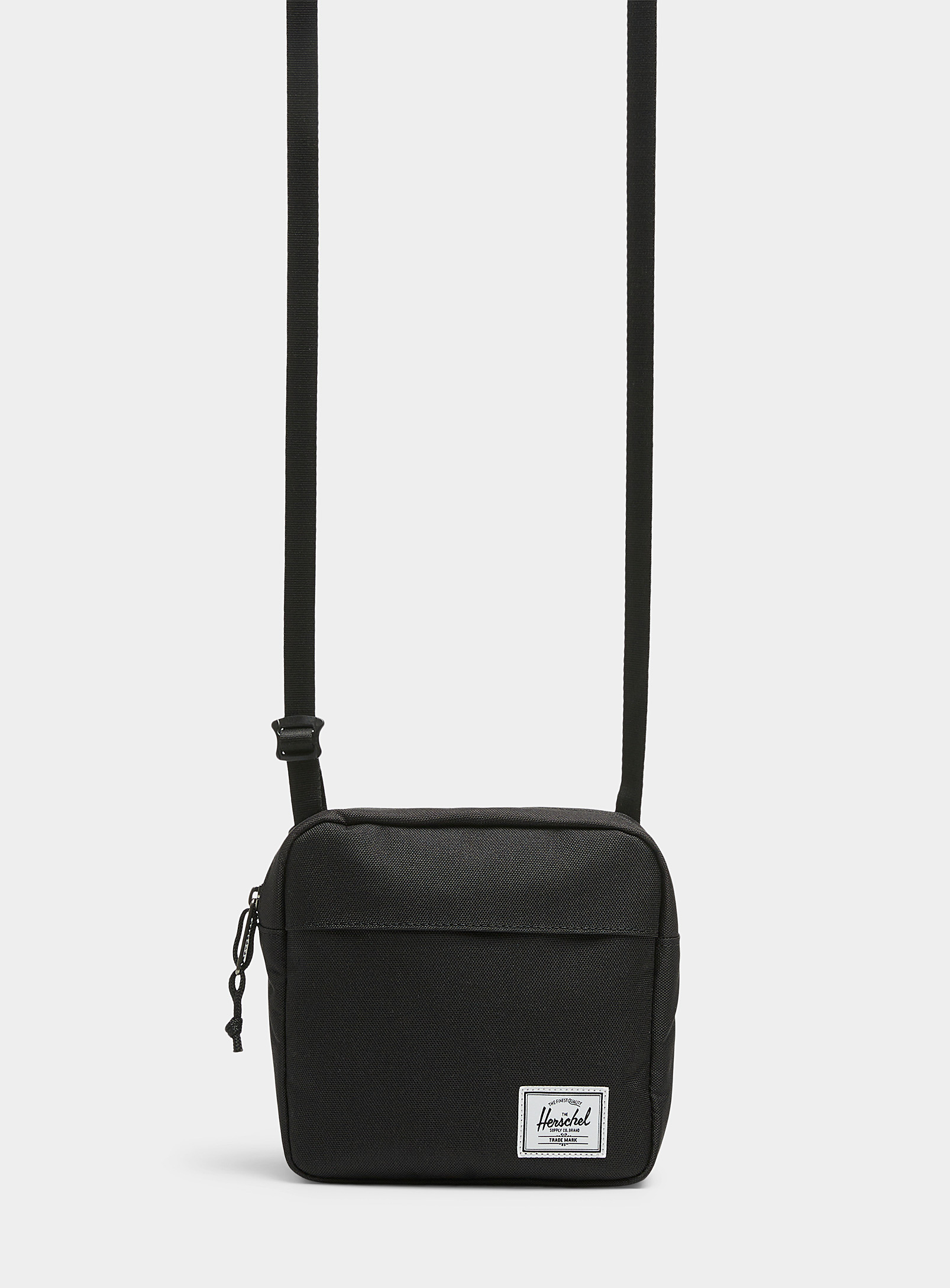 Herschel Classic Ecosystem Tm Shoulder Bag In Black
