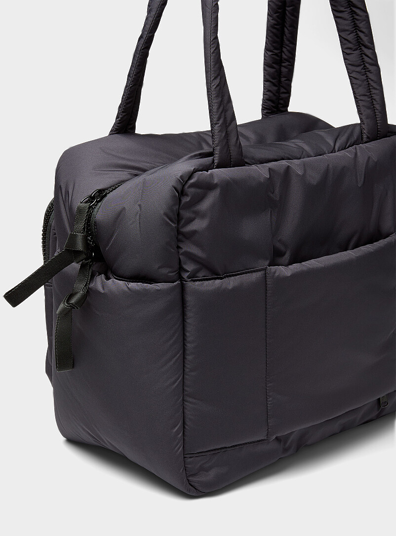 Cloudform padded duffle bag product image 2