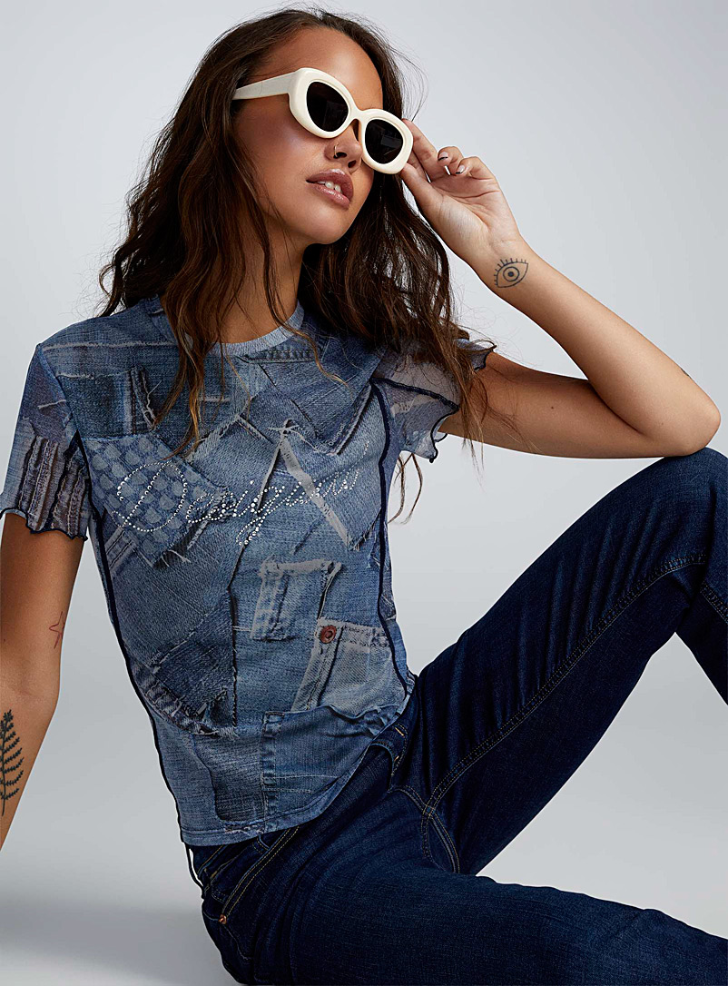 Desigual: Le t-shirt filet patchwork denim Bleu à motifs pour femme