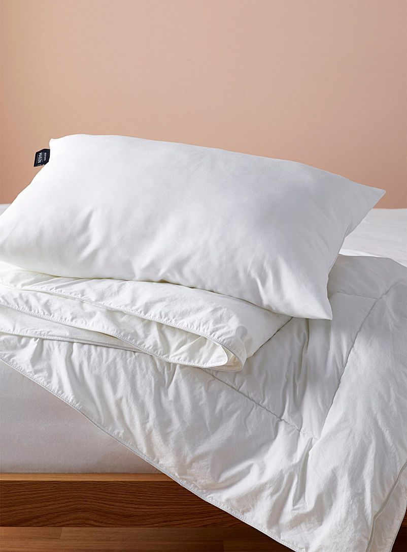 Simons Maison White Evolution pillow Semi-firm support