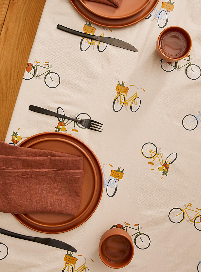 Simons Maison Assorted Bike ride vinyl tablecloth