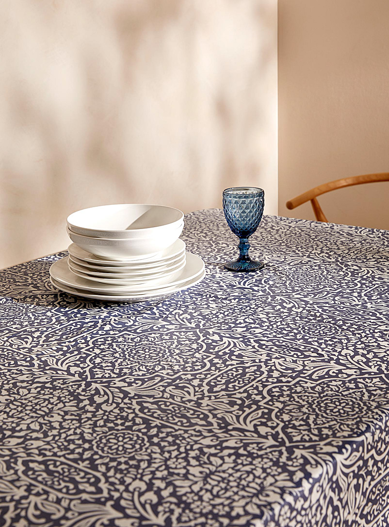 Simons Maison Patterned Blue Mediterranean ceramic vinyl tablecloth
