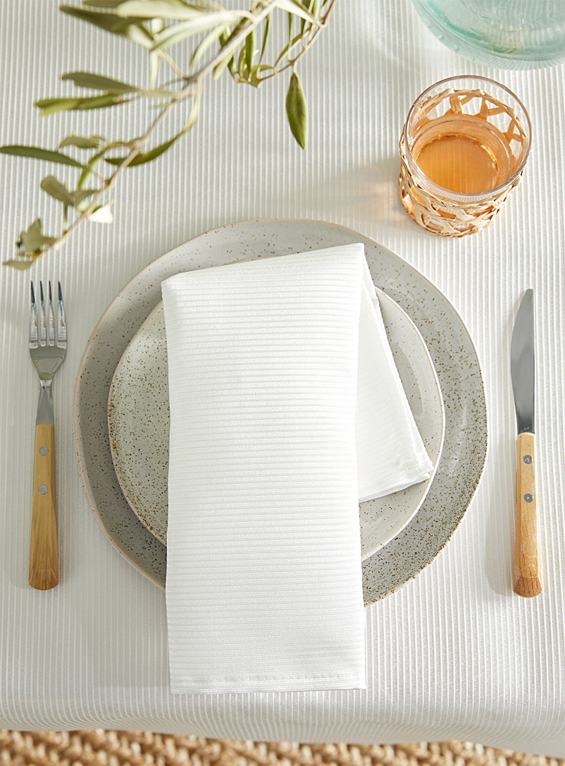 Simons Maison: Les serviettes de table polyester recyclé rainurées blanches Ensemble de 2 Blanc