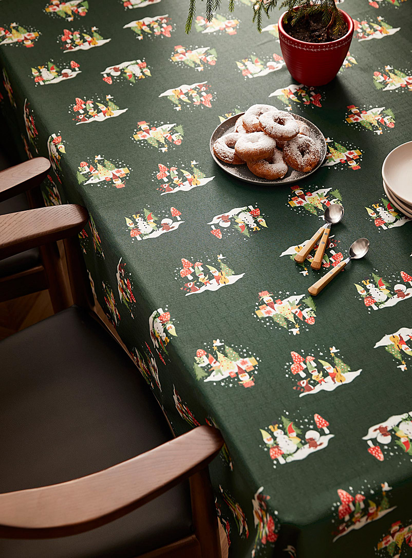 Danica x Simons Maison Patterned Green Happy gnomes tablecloth
