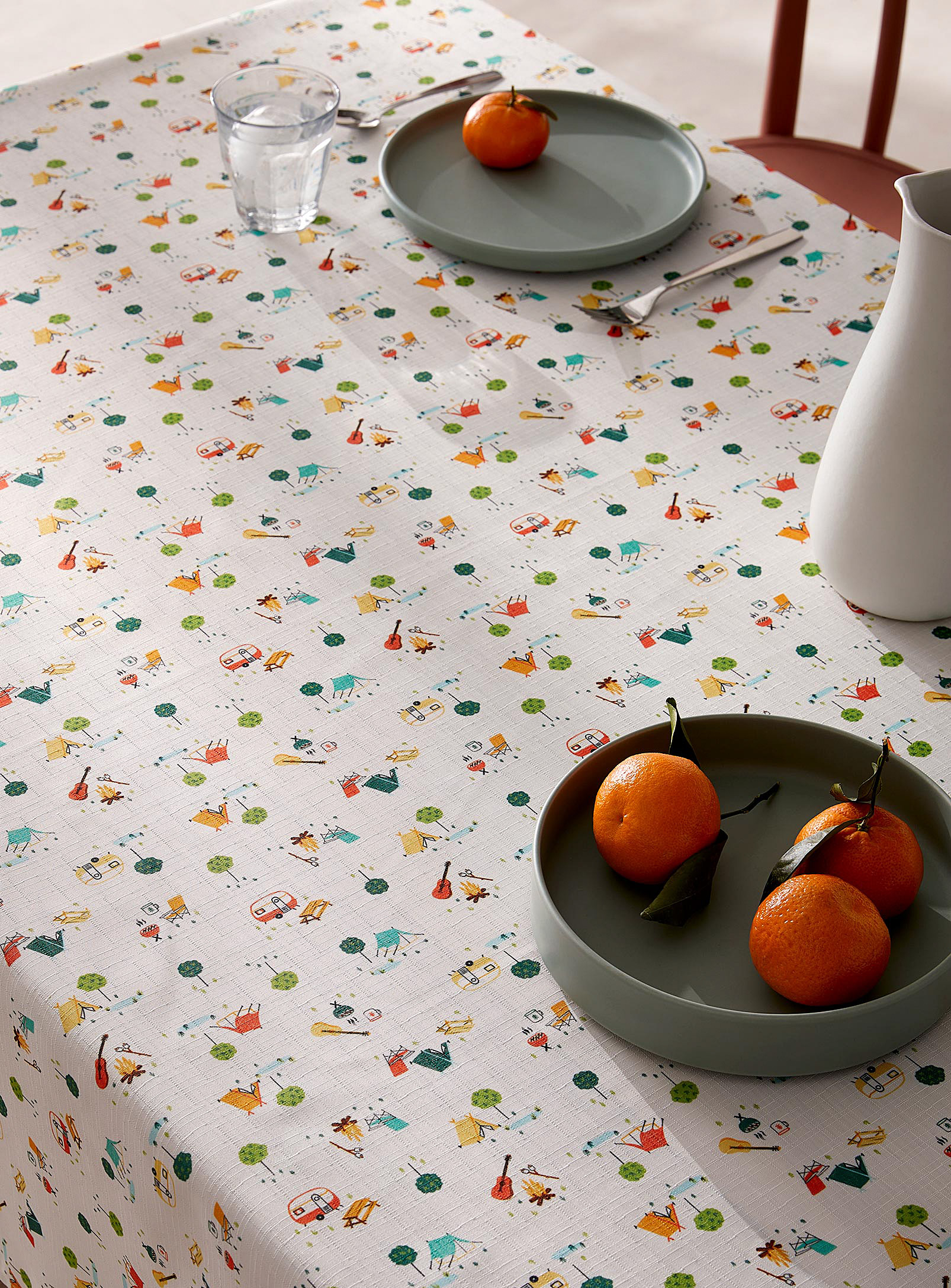 Simons Maison Camping Trip Recycled Polyester Tablecloth In Patterned White
