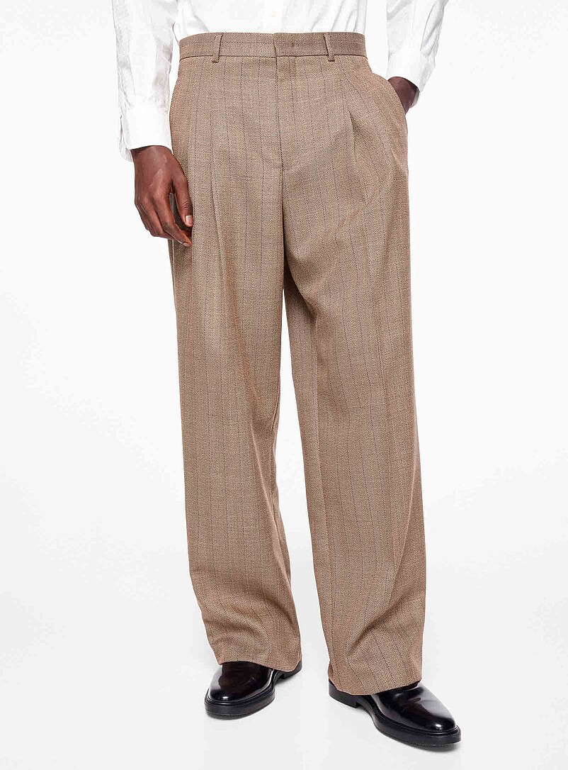 Chevron pattern double-pleated pant | Emporio Armani | | Simons