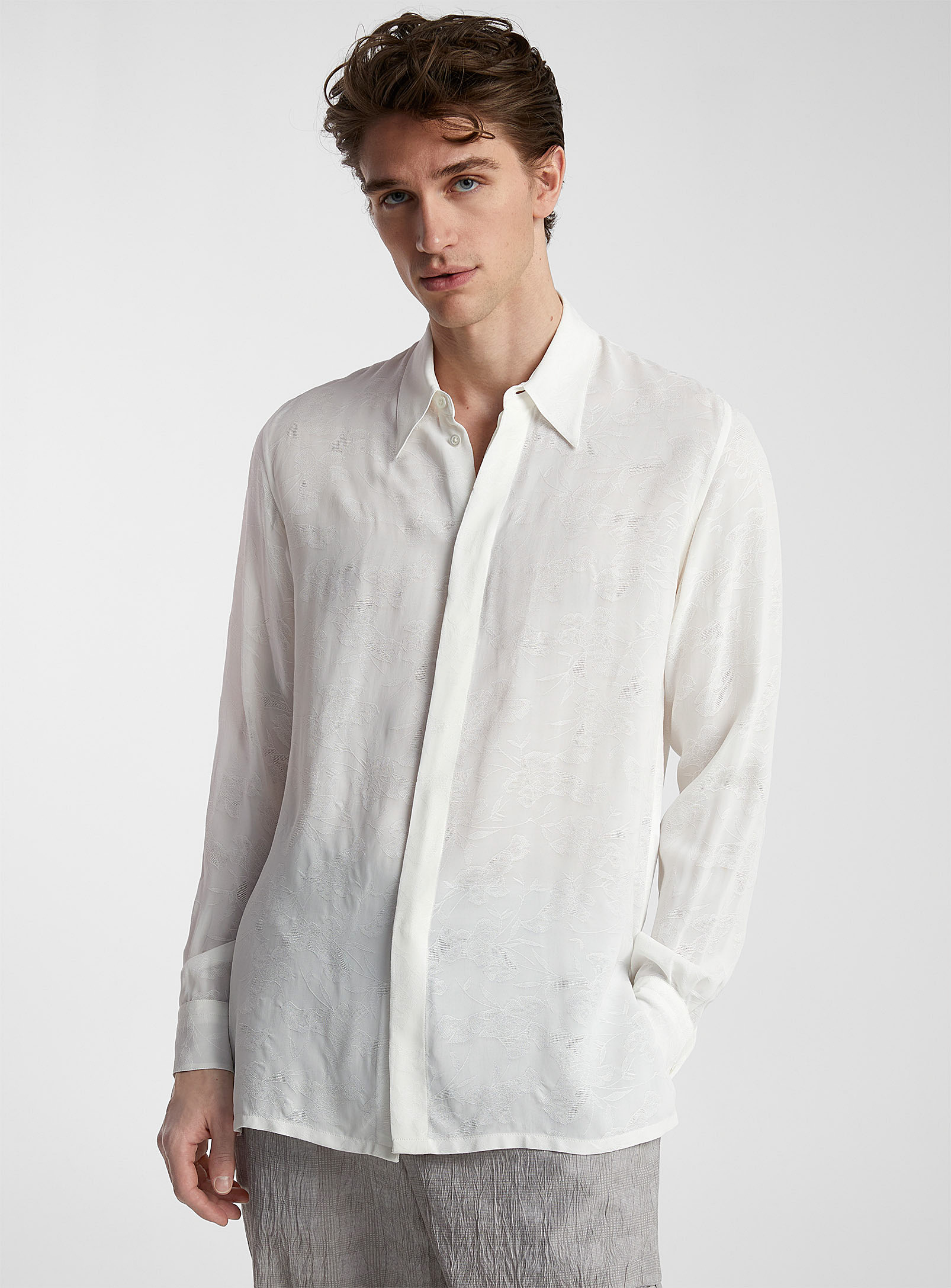 Emporio Armani - Men's Flowy embroidered flowers shirt