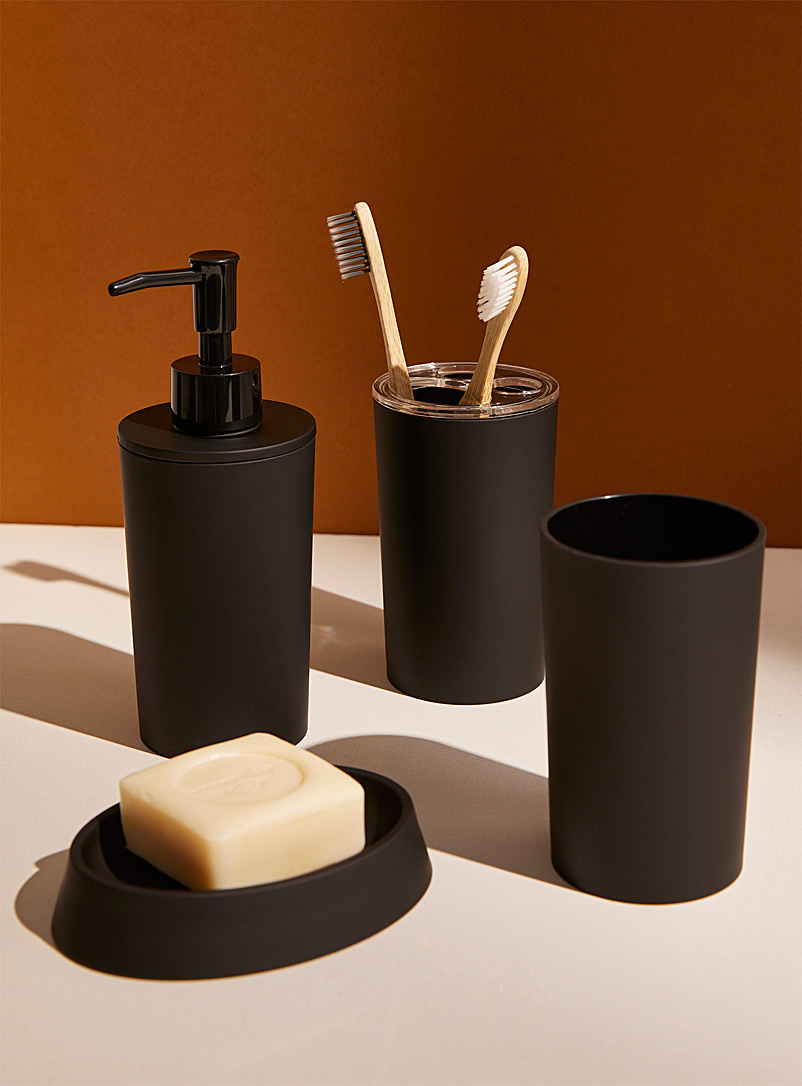 Les accessoires noir minimaliste, Simons Maison
