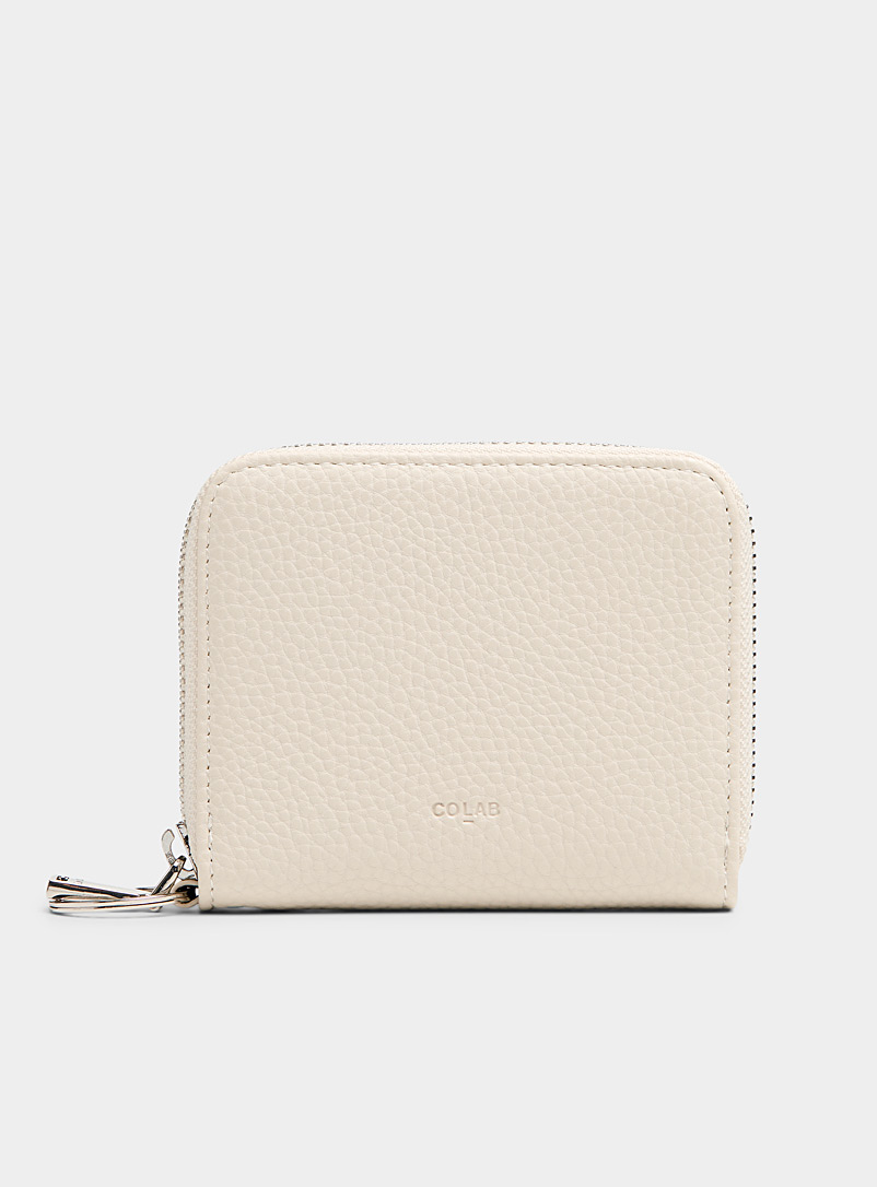 COLAB Cream white Small grained wallet for women