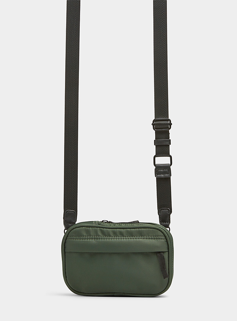 Le 31 Mossy Green Minimalist nylon camera bag for men