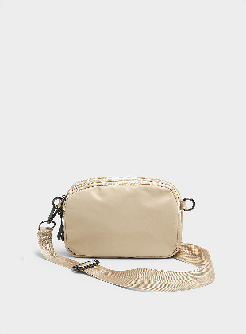 Shiny Zipped Crossbody Bag