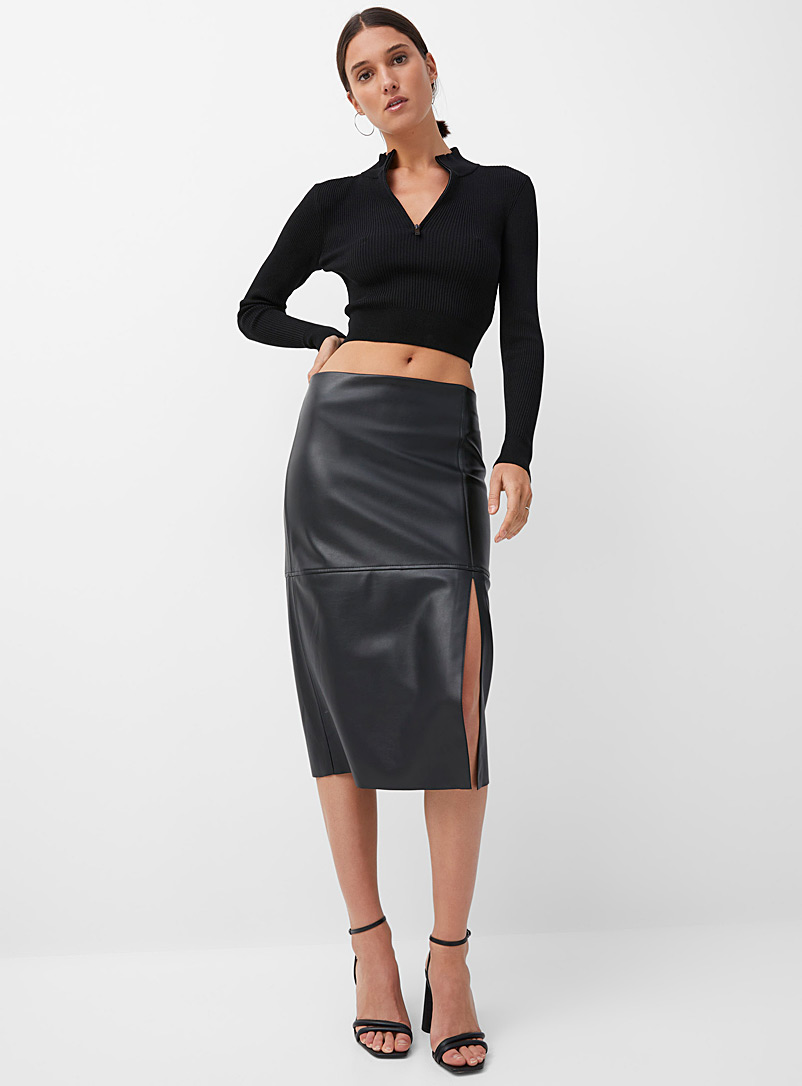 Side-slit faux-leather skirt