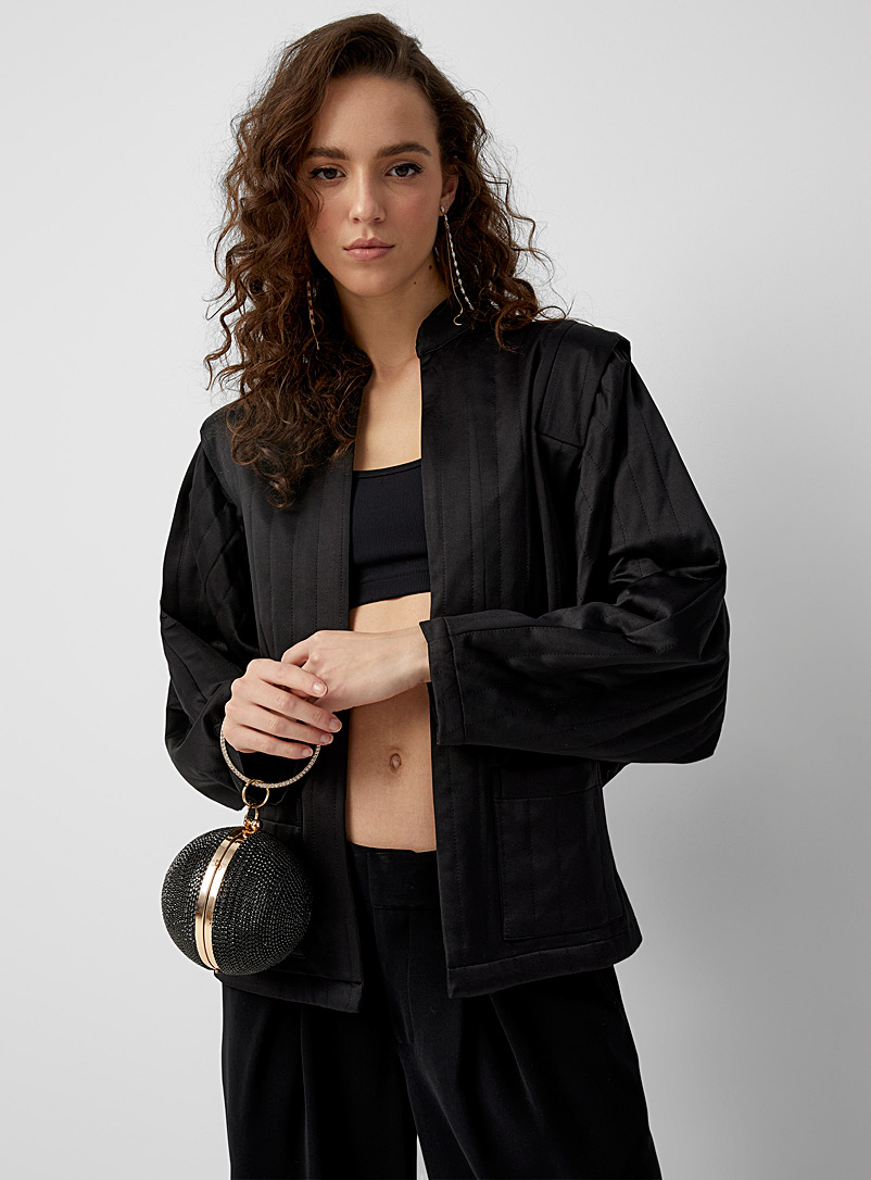 Icône Black Cutouts cap-sleeve satiny kimono for women