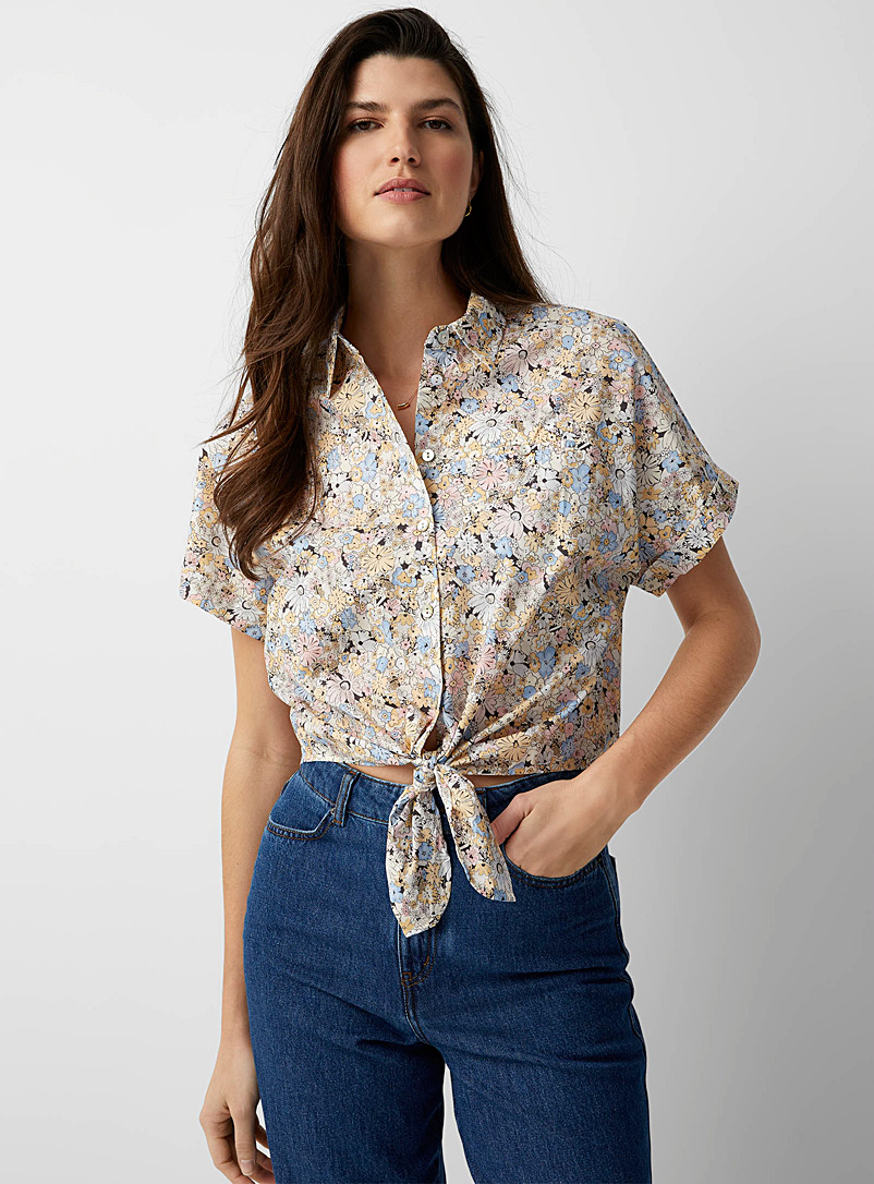 Contemporaine Patterned White Pastel garden knotted shirt for women