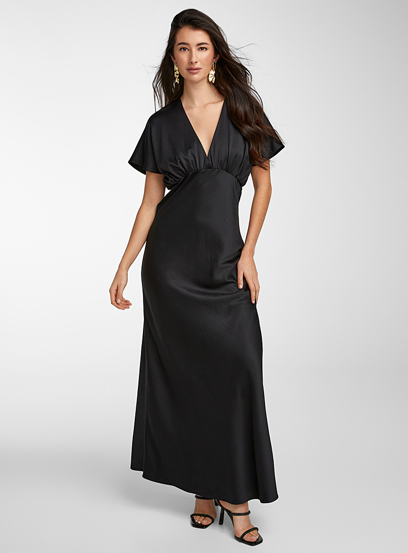 Icône Black Cap-sleeve long satiny dress for women