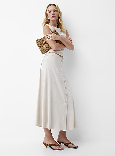 Buttoned midi skirt