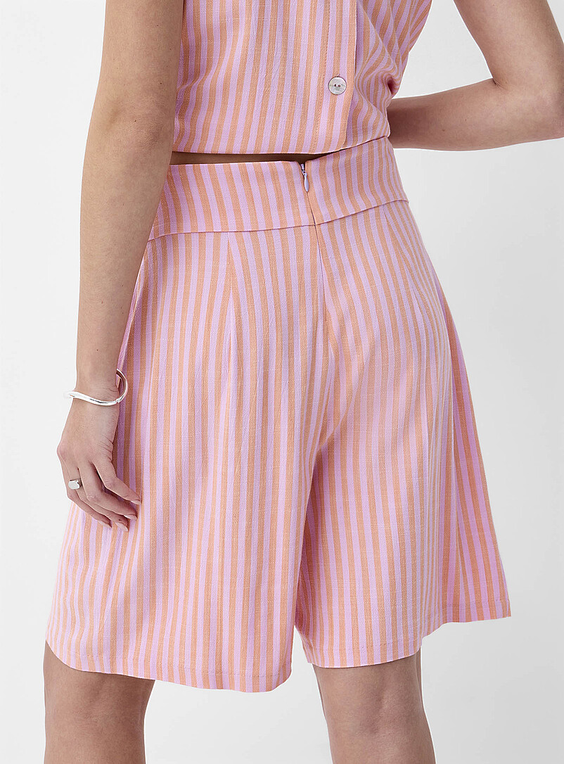 Ic&ocirc;ne Pink Deep pleating high-waisted short for women