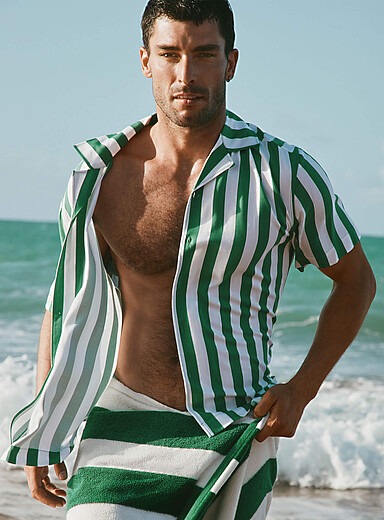 Parasol-stripe camp shirt <b>Comfort fit</b>