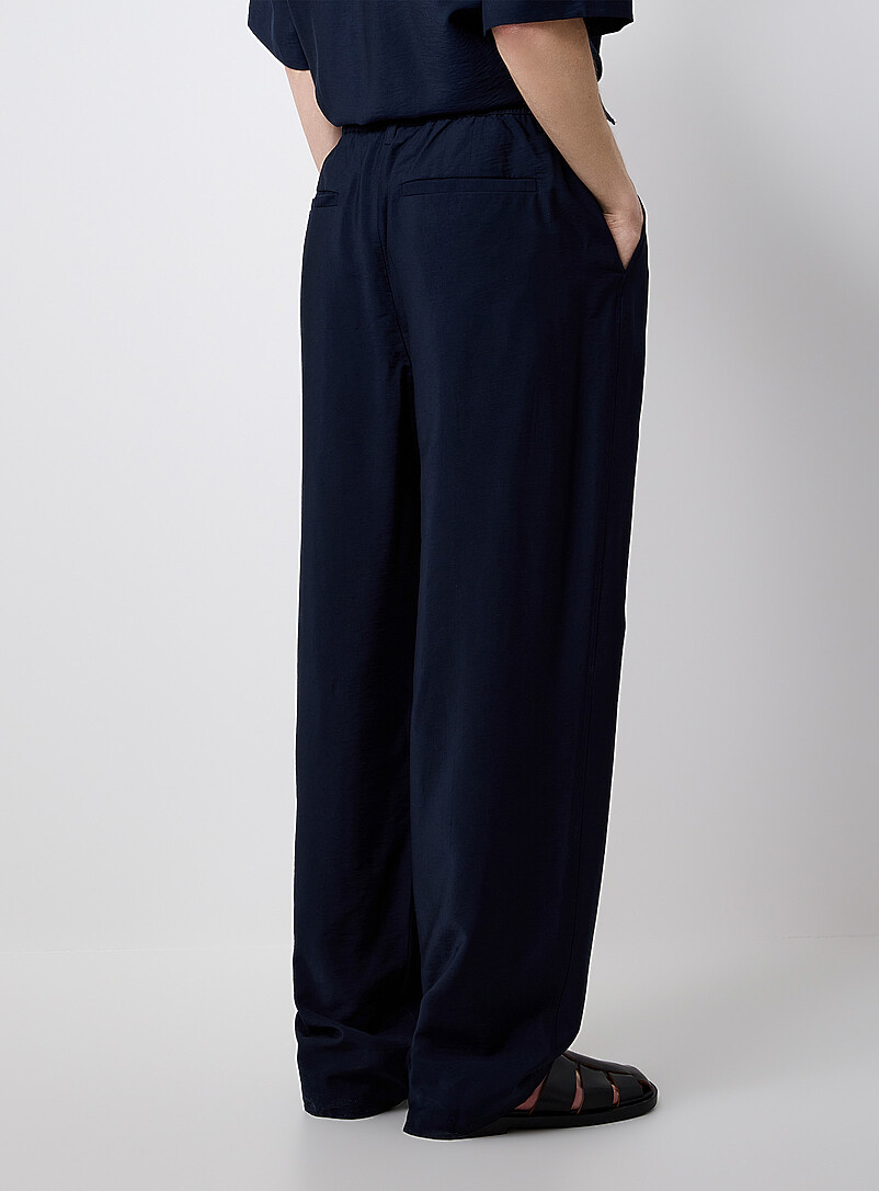 Le 31: Le pantalon fluide toile froiss&eacute;e <b>Coupe Paris - Relaxe &agrave; taille haute</b> Rouge framboise - Cerise pour homme