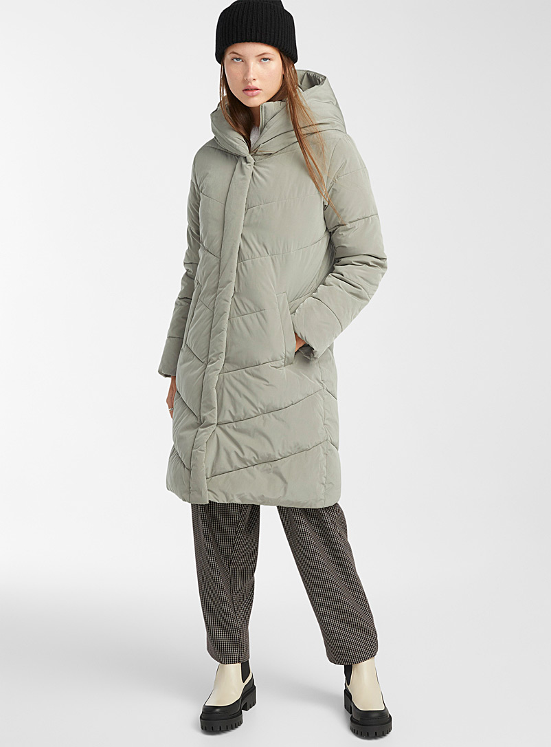 Twik Mossy Green Peachskin long quilted parka for women
