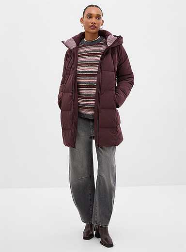 Simons: Le manteau matelass&eacute; mi-long duvet nuage Raisin - Pourpre fonc&eacute; pour femme