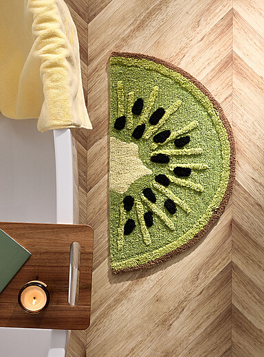 Kiwi half-moon bath mat 39 x 70 cm