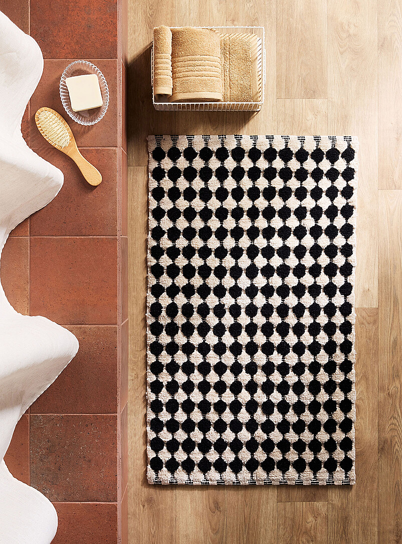 Popcorn Texture Bath Mat
