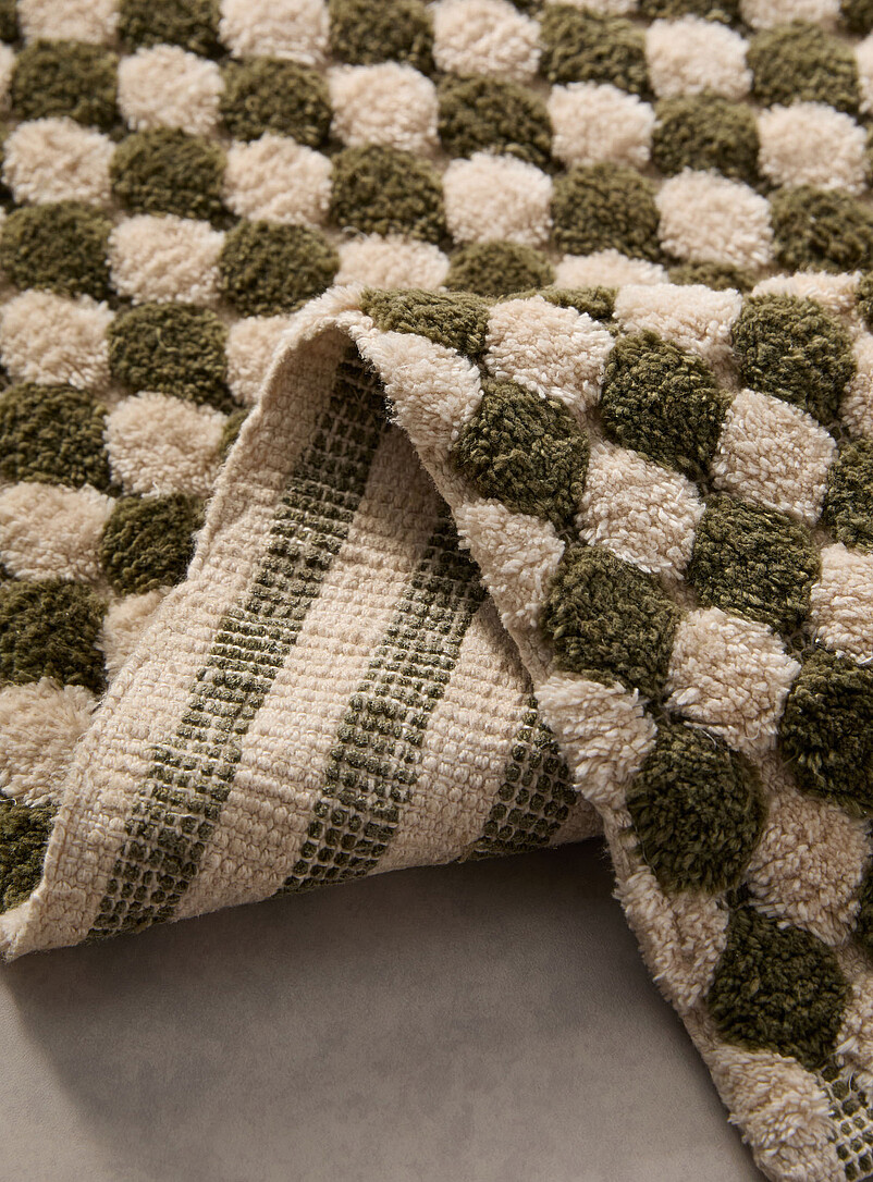 Popcorn texture bath mat product image 2