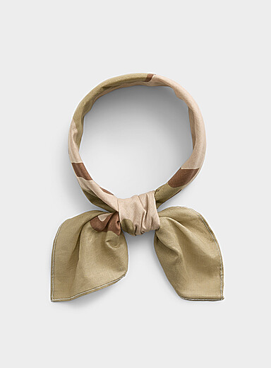 Camouflage tie scarf