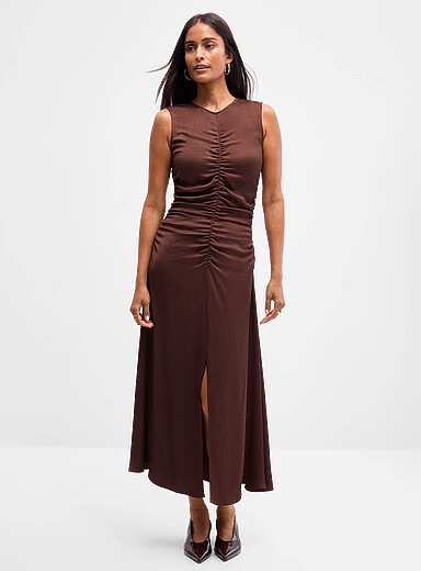 La robe drap&eacute;e texture gaufr&eacute;e Hayworth