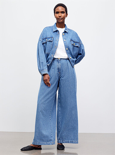 Diegui pleated jean <b>Fit: Ultra-wide leg, high rise</b>