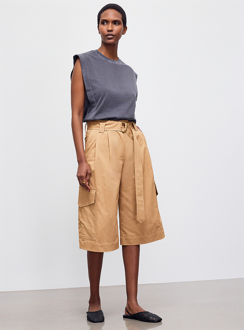Marco Belted Bermuda Short Fit: Wide Leg, High Rise